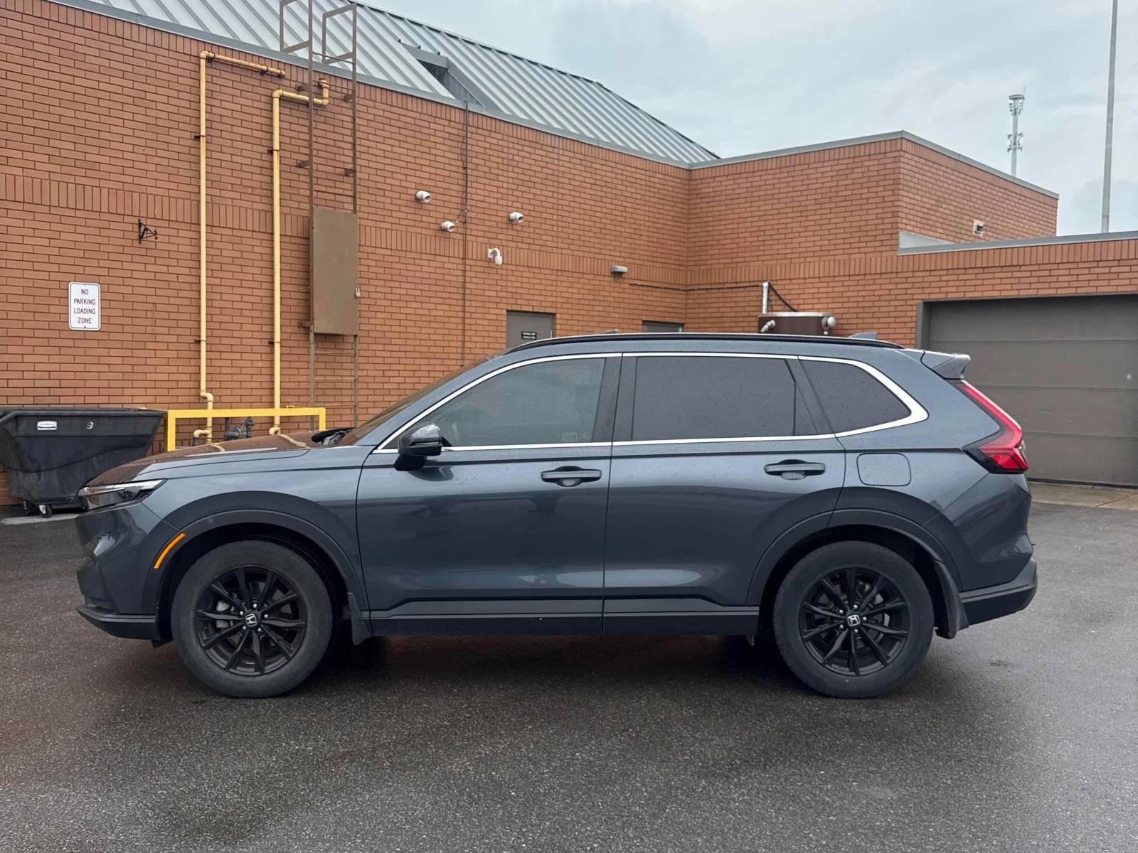 Honda Cr-v * Sport * CARFAX * ОПЦИЯ ЗА ФИНАНСИРАНЕ , снимка 2 - Автомобили и джипове - 56080016