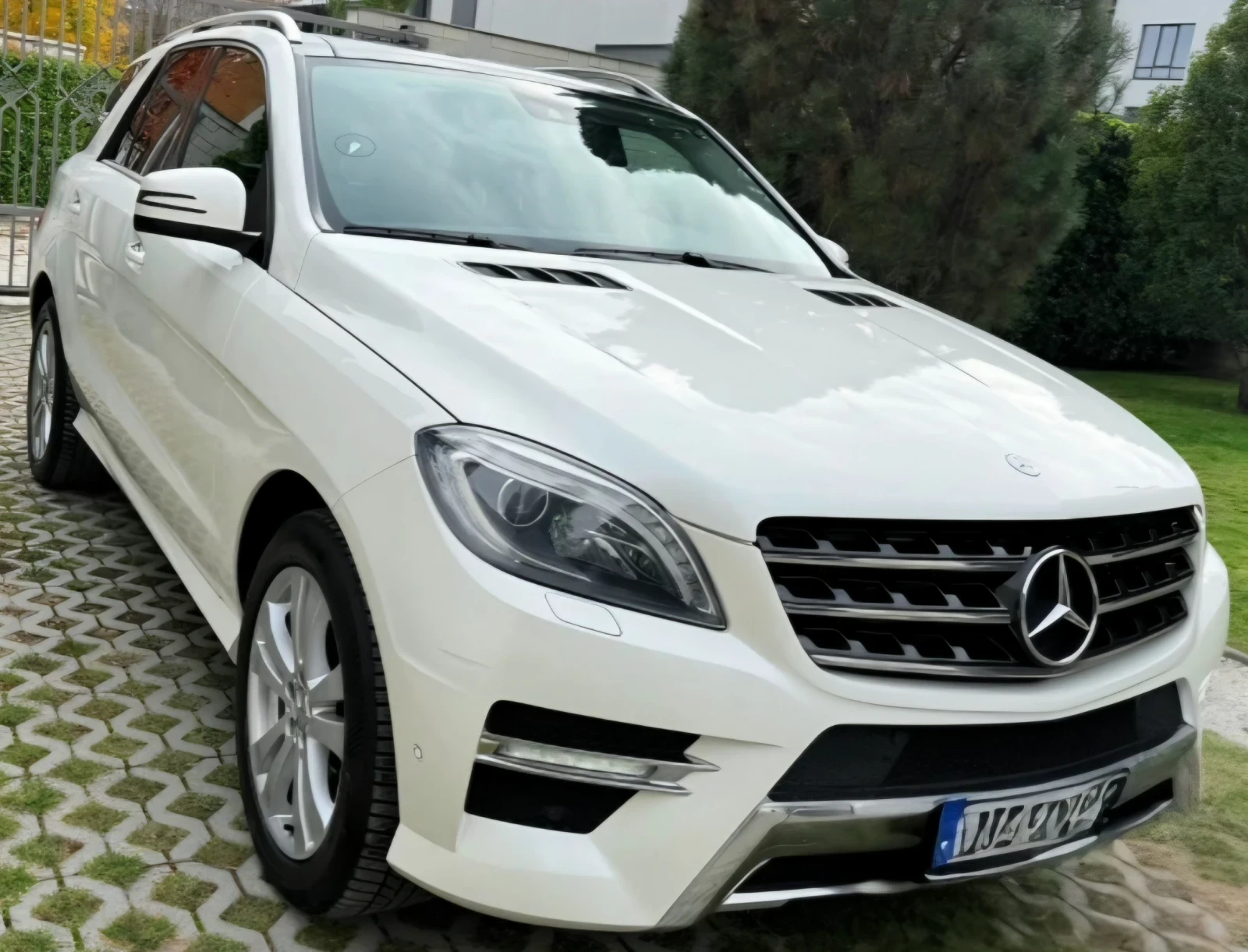 Mercedes-Benz ML 350 CARPLAY/ANDROID AUTO FULL VACUM | Mobile.bg � ����������� 2