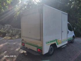 Renault Trafic Магазин, снимка 3