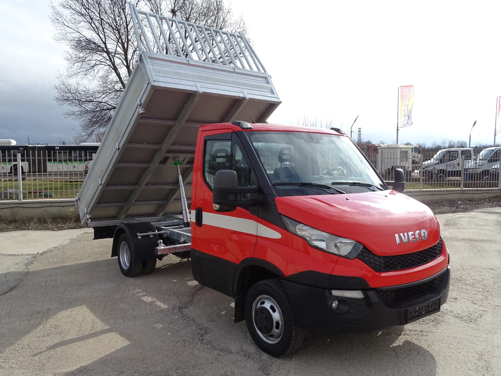 Iveco Daily 50C17* Кат Б * КЛИМАТРОНИК* ШВЕЙЦАРИЯ /ЕВРО 6 | Auto.bg — изображение 1