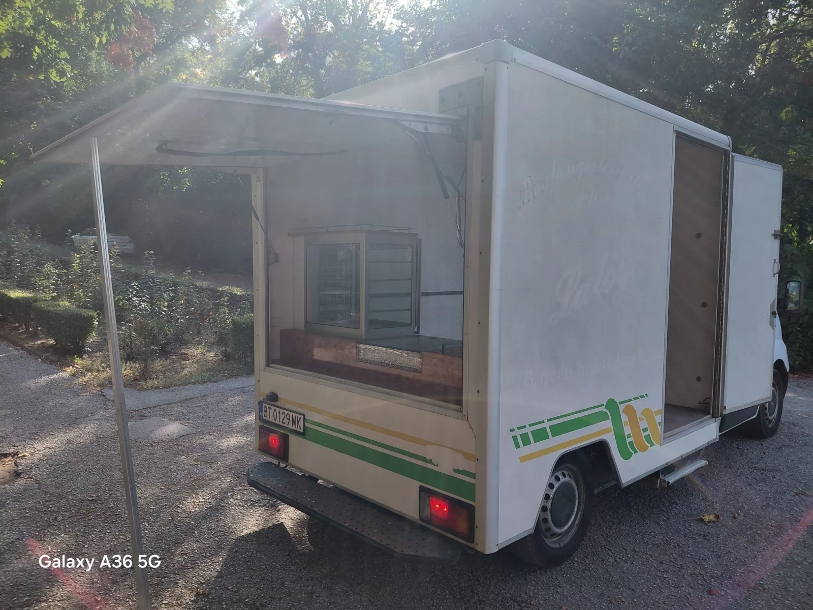 Renault Trafic Магазин, снимка 6 - Бусове и автобуси - 56526389