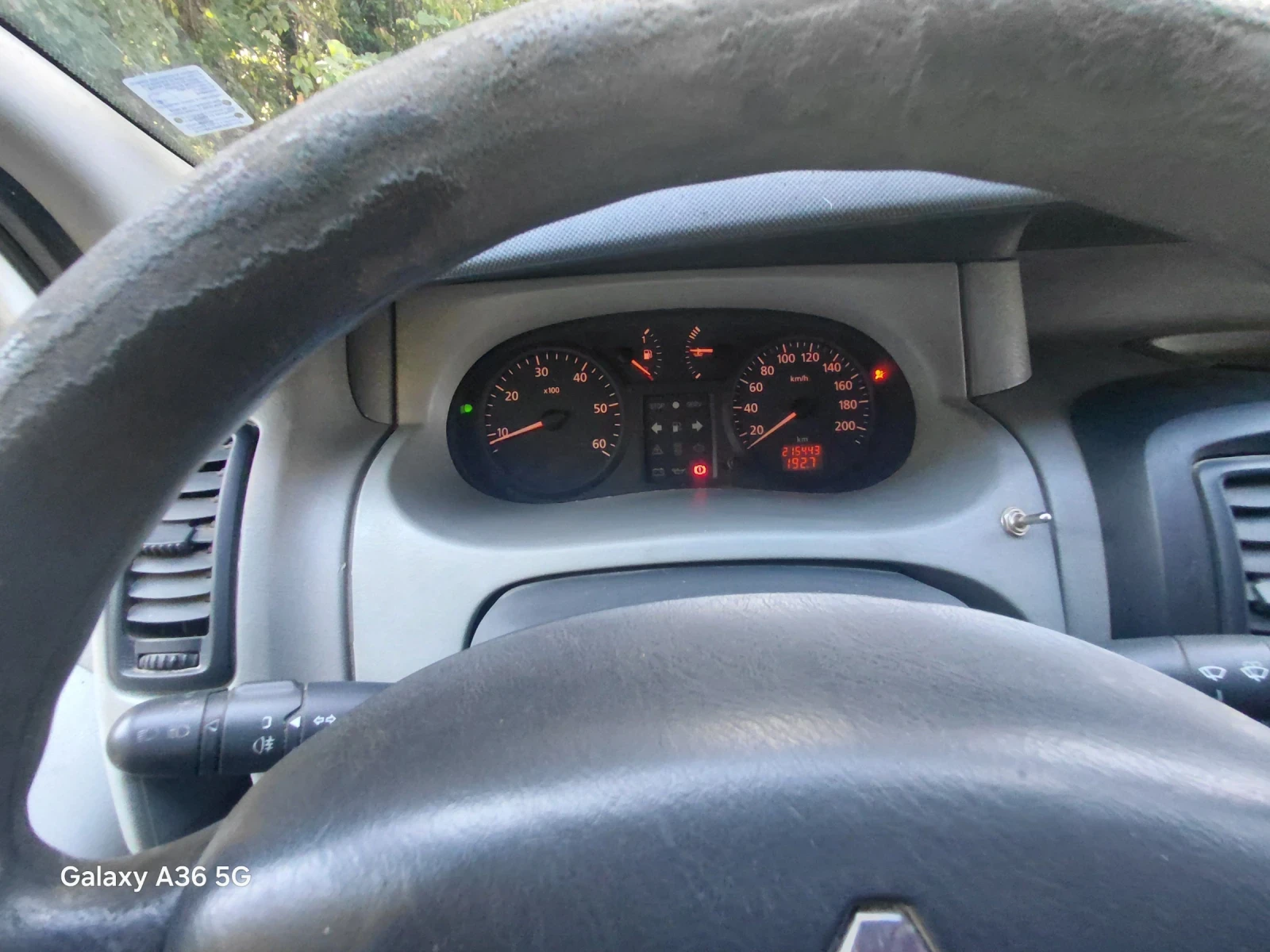 Renault Trafic Магазин, снимка 12 - Бусове и автобуси - 56526389