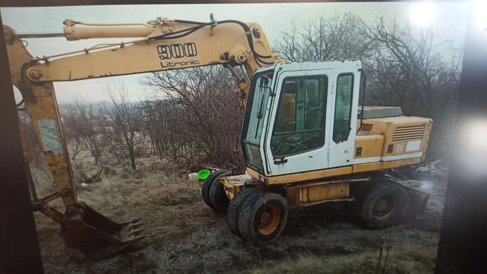 ����� Liebherr A900 | Mobile.bg � ����������� 1