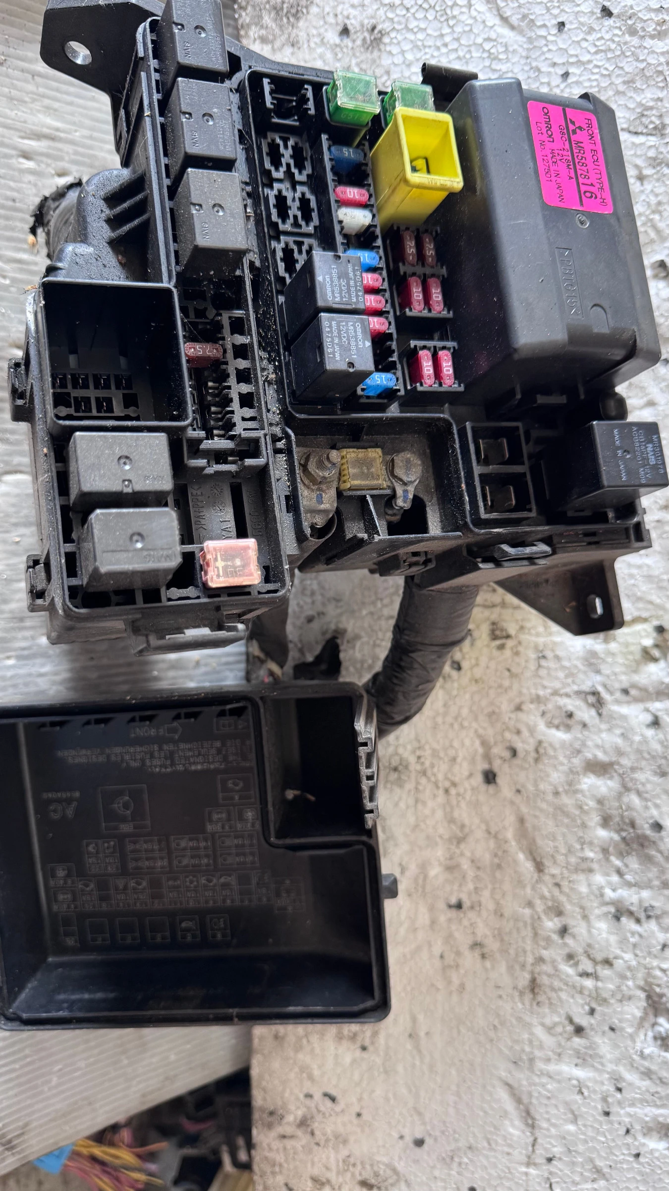   (  BSI / BSM )  Mitsubishi Pajero - MR587816 | Mobile.bg   1