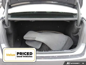 BMW 330 * 330i xDrive Sedan * CARFAX * ЦЕНА ДО БГ, снимка 15