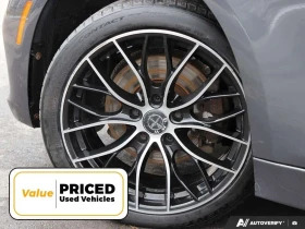 BMW 330 * 330i xDrive Sedan * CARFAX * ЦЕНА ДО БГ, снимка 6