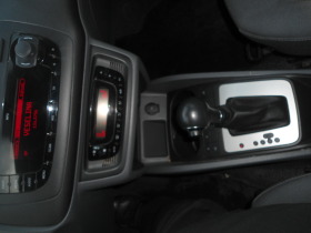 Seat Ibiza 1.2 TSI , снимка 10