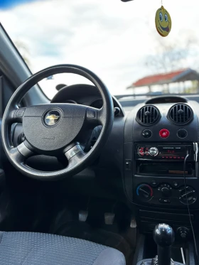 Обява за продажба на Chevrolet Kalos 1.2i 75кс , 2006 година ! ~2 400 лв. - изображение 8 | Auto.bg Обява за продажба на Chevrolet Kalos 1.2i 75кс , 2006 година ! ~2 400 лв. - изображение 8