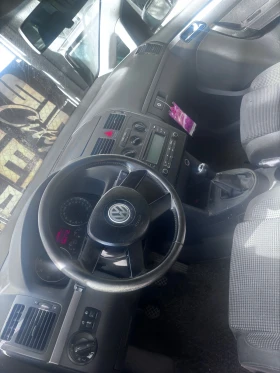 VW Touran - 2800 € / 5476.32 лв. - 67169642 6