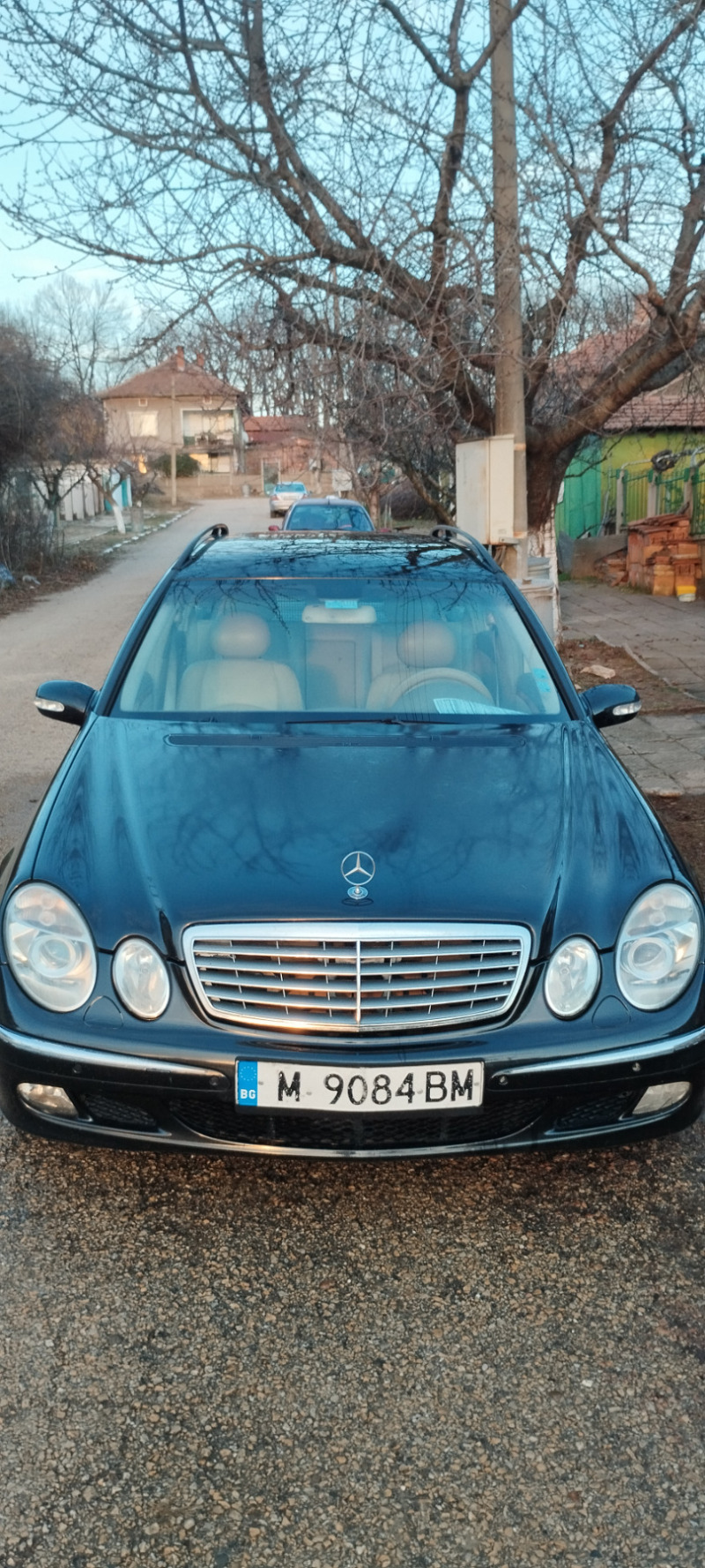 Mercedes-Benz E 270 2.7 cdi, снимка 8 - Автомобили и джипове - 45200025