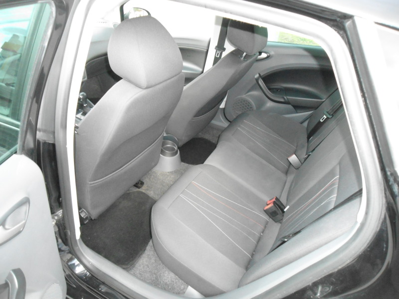 Seat Ibiza 1.2 TSI , снимка 6 - Автомобили и джипове - 45040797