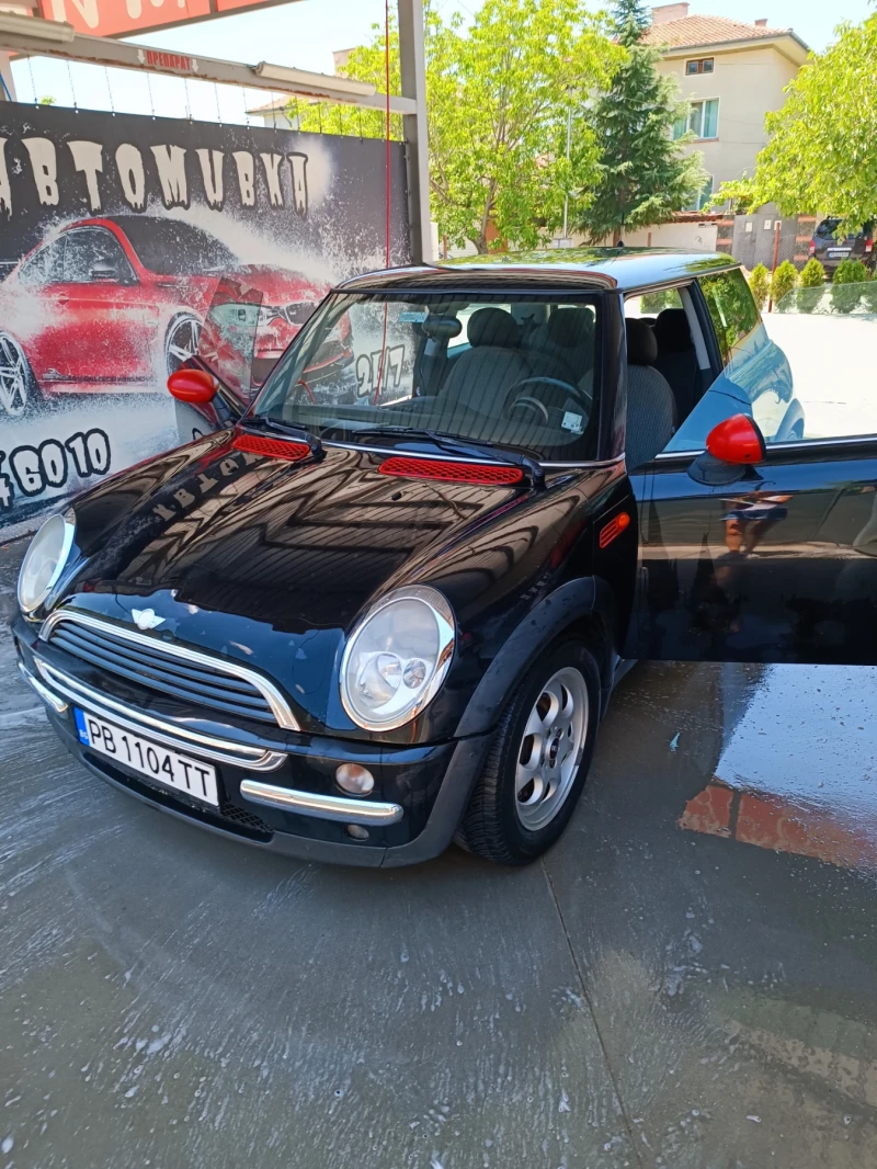 Mini One, снимка 2 - Автомобили и джипове - 47668631