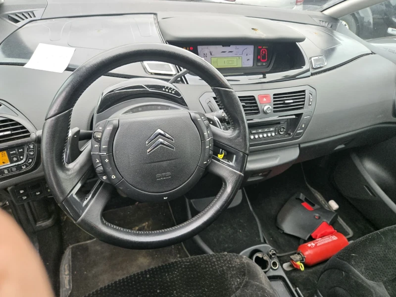 Citroen C4 Picasso, снимка 6 - Автомобили и джипове - 49610713