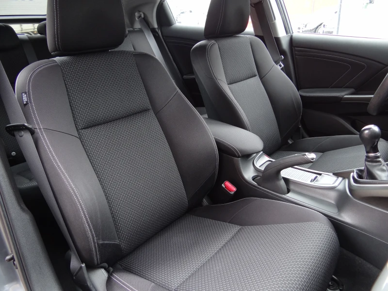 Honda Civic 1.6i-DTEC-120k.c-Facelift/Климатроник/Led/Euro-5/, снимка 11 - Автомобили и джипове - 49761610