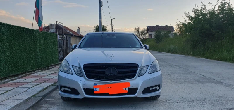 Mercedes-Benz E 500, снимка 2 - Автомобили и джипове - 52015536