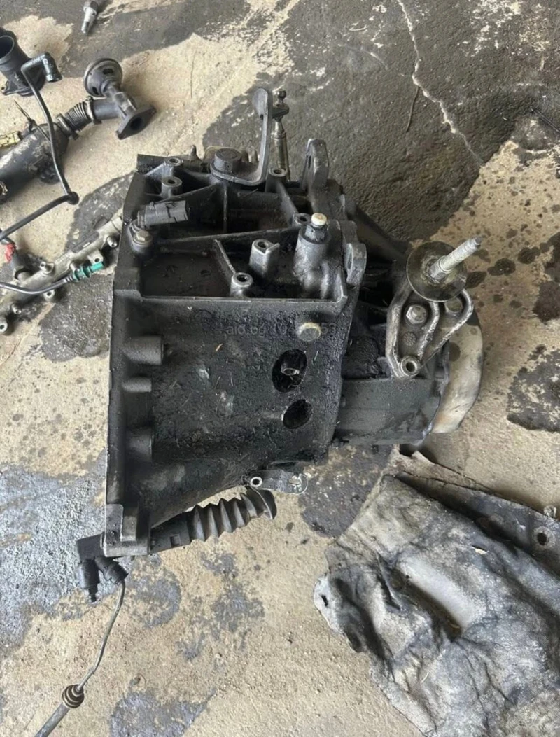 Peugeot 307 2.0 HDI 107кс, снимка 7 - Автомобили и джипове - 52499759