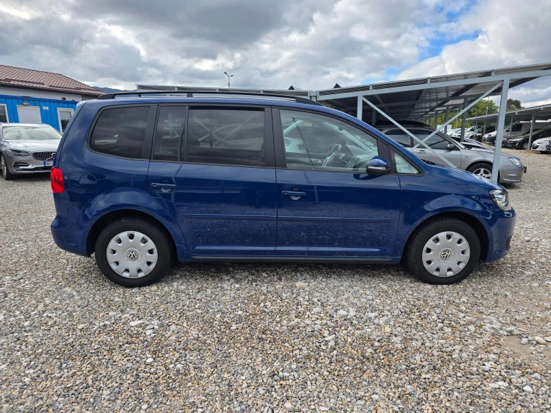 VW Touran 1, 6 TDI АВТОМАТИК !! LED !! РЕАЛНИ КИЛОМЕТРИ ! !!, снимка 7 - Автомобили и джипове - 52024325