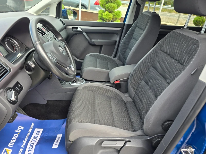 VW Touran 1, 6 TDI АВТОМАТИК !! LED !! РЕАЛНИ КИЛОМЕТРИ ! !!, снимка 14 - Автомобили и джипове - 52024325
