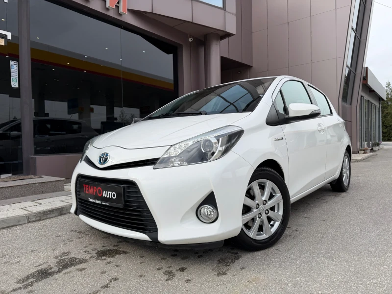 Toyota Yaris 1.5 HYBRID-AUTOMAT-CAMERA-75к.с, снимка 2 - Автомобили и джипове - 52065356