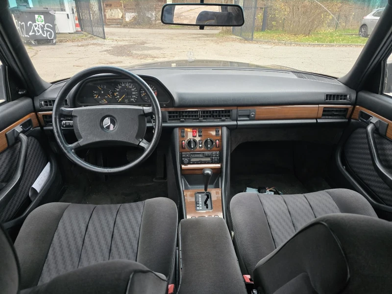 Mercedes-Benz 126 300SE/АВТОМАТИК/ВНОС ОТ ИСПАНИЯ, снимка 12 - Автомобили и джипове - 52185620