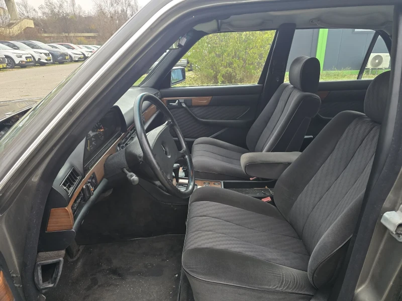 Mercedes-Benz 126 300SE/АВТОМАТИК/ВНОС ОТ ИСПАНИЯ, снимка 9 - Автомобили и джипове - 52185620