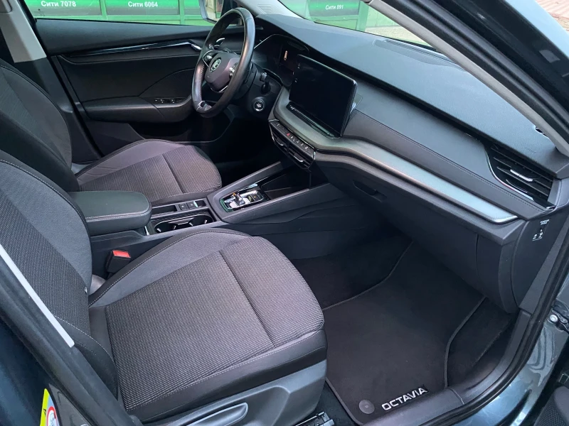 Skoda Octavia 2.0 TDI, снимка 11 - Автомобили и джипове - 52598032