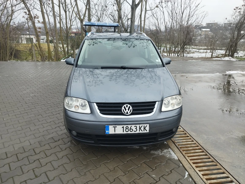 VW Touran 1, 9 TDI, снимка 3 - Автомобили и джипове - 53120564