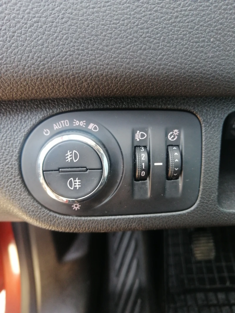 Opel Meriva LPG, снимка 3 - Автомобили и джипове - 53386772