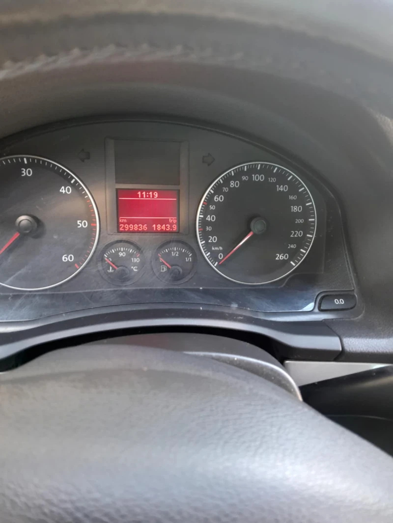 VW Golf, снимка 11 - Автомобили и джипове - 53559296