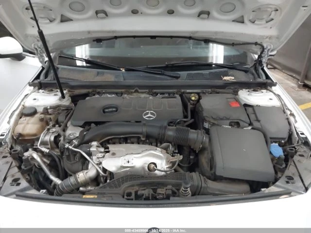 Mercedes-Benz A 220  - изображение 10