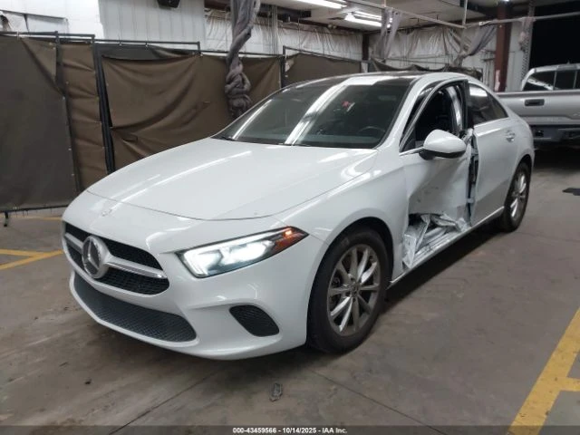 Mercedes-Benz A 220  - изображение 3