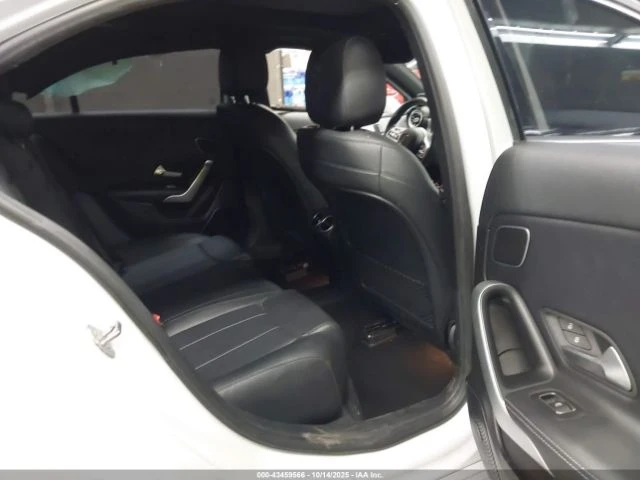 Mercedes-Benz A 220  - изображение 8