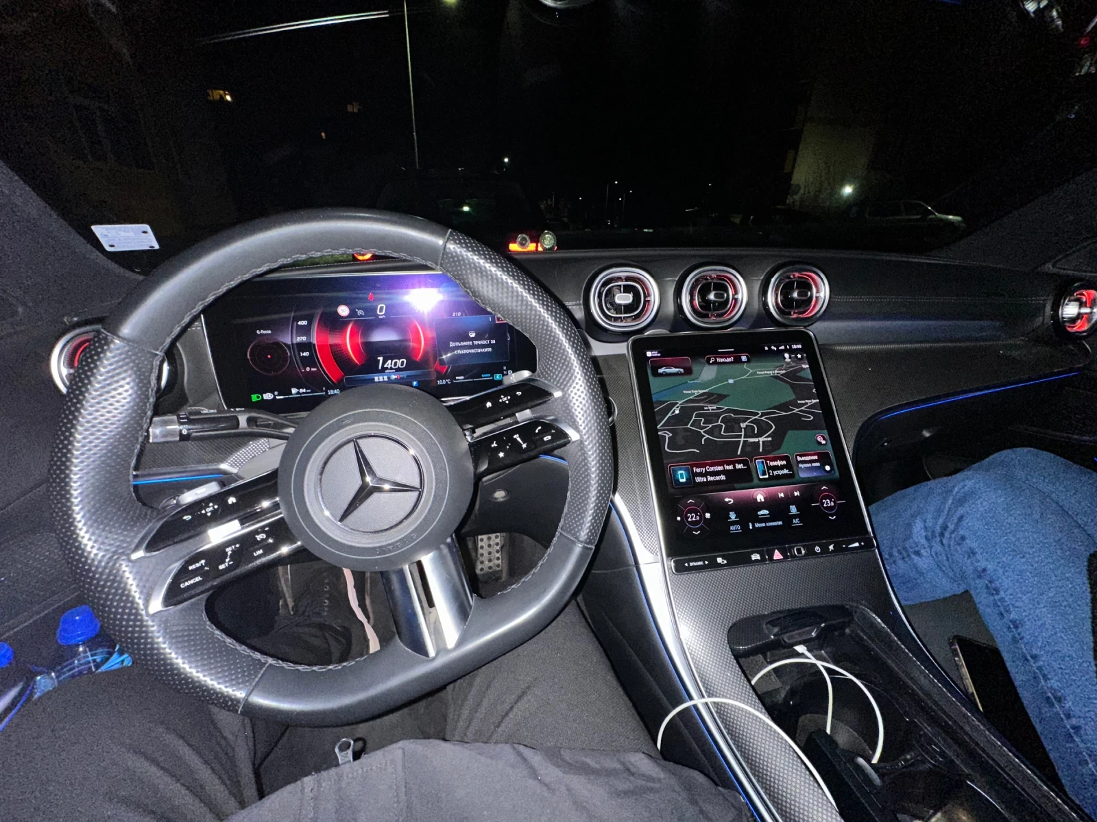 Mercedes-Benz C 300 C300 4matic AMG / Гаранция Силвър Стар / Лизинг - изображение 10