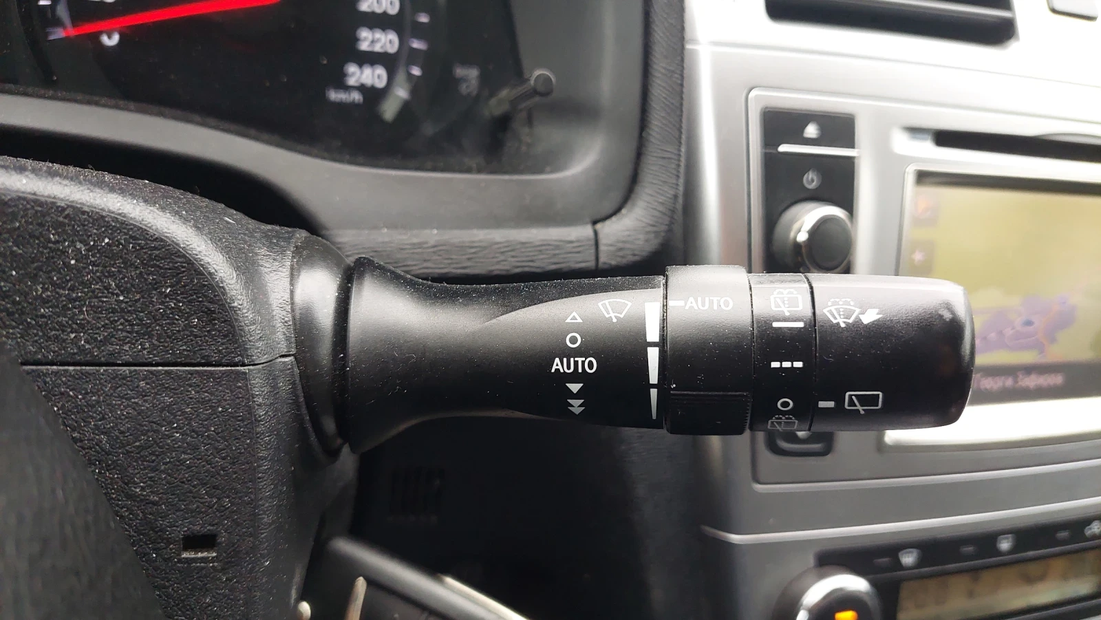Toyota Avensis Navi, bixenon, avtomatic - изображение 7