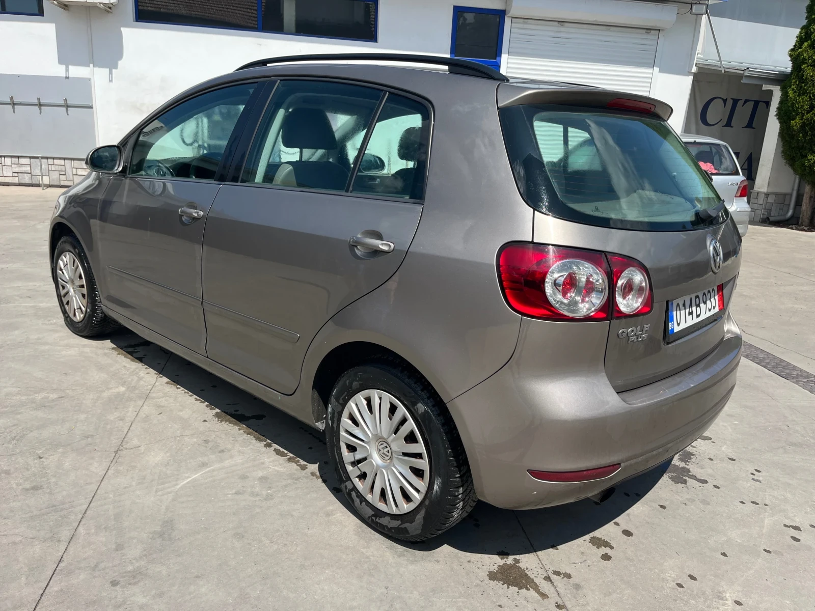 VW Golf Plus 1.6 TDI - изображение 4
