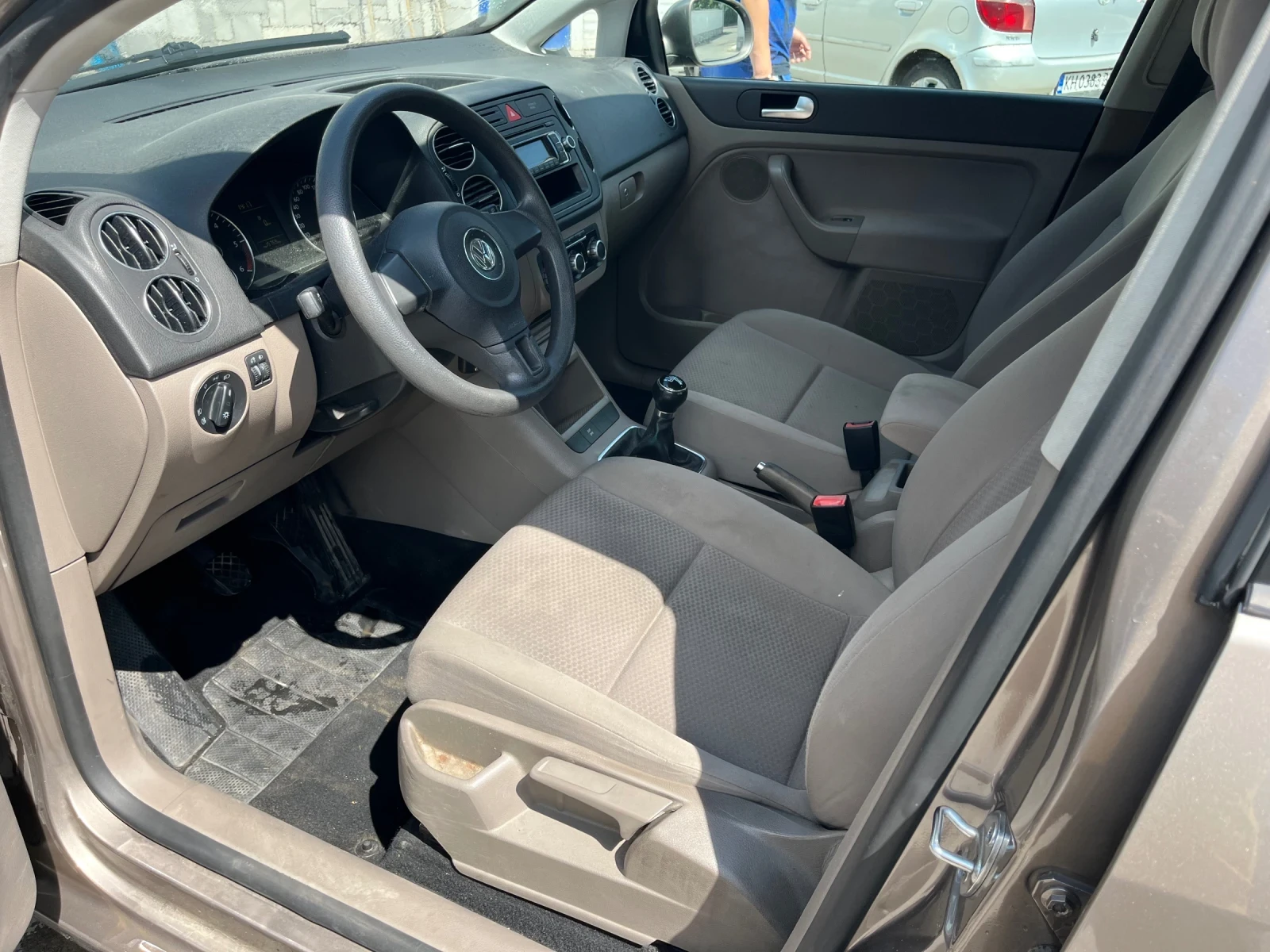 VW Golf Plus 1.6 TDI - изображение 9