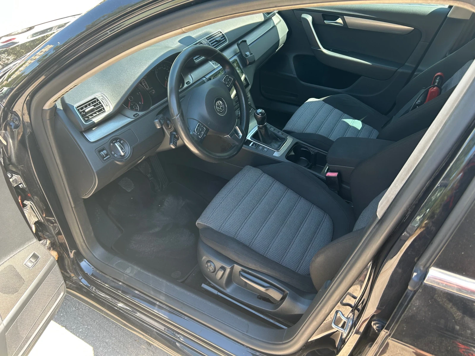 VW Passat  HIGHLINE 2.0 TDI 140к.с ЕВРО 5 - изображение 9