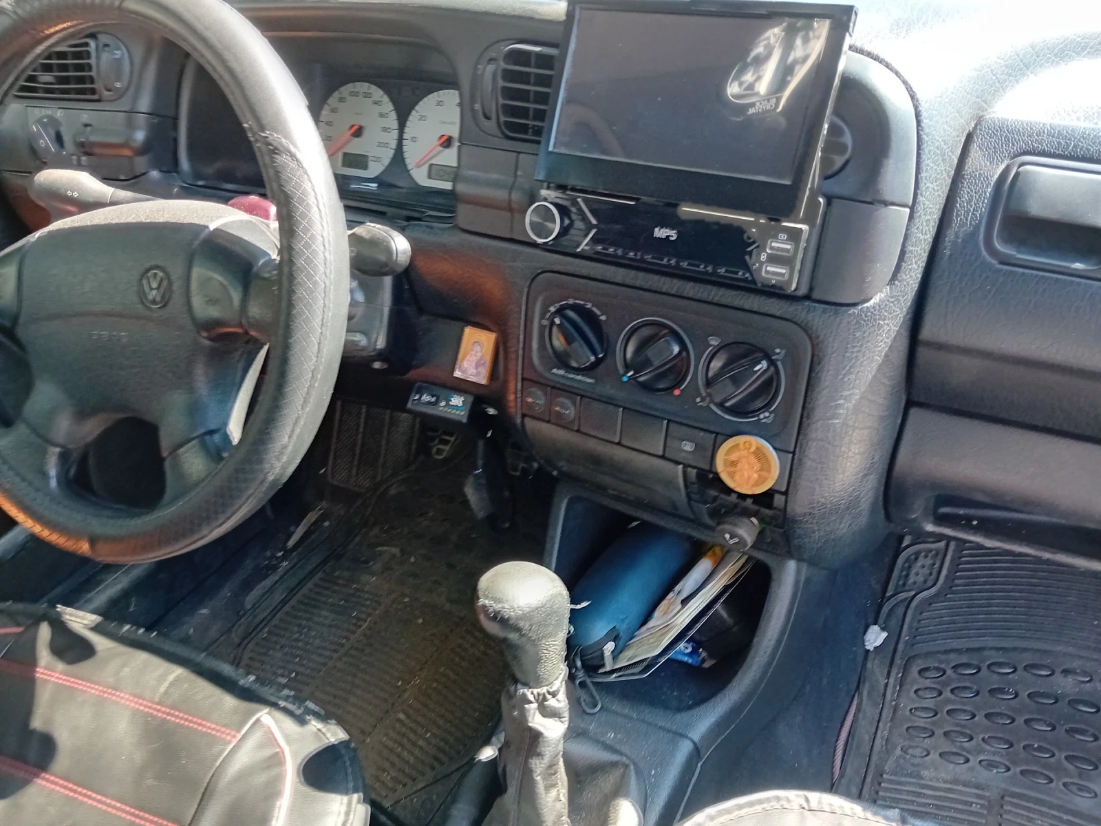 VW Vento  - изображение 10