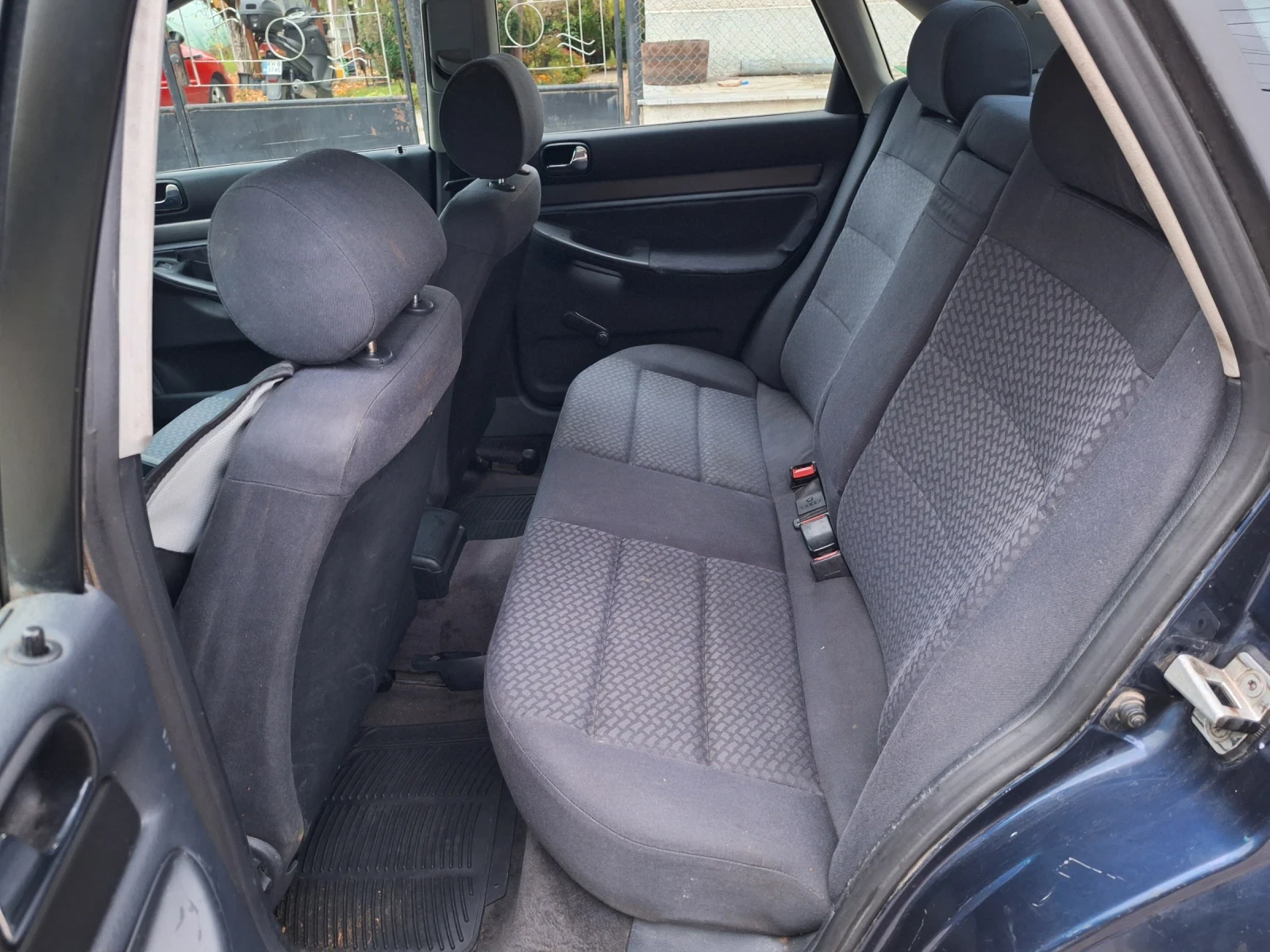 Audi A4 1.6i АГУ 101к.с. - изображение 9