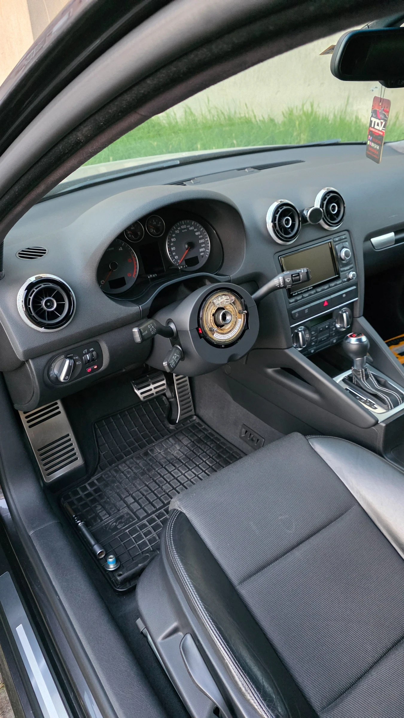 Audi A3 2.0TDI DSG - изображение 6