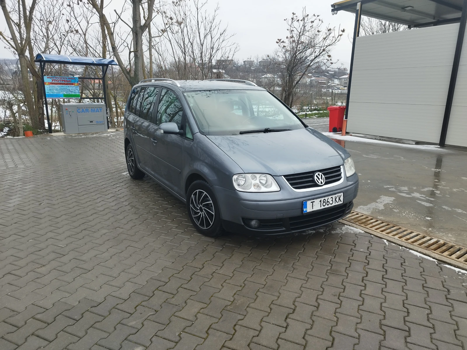 VW Touran 1, 9 TDI - изображение 9