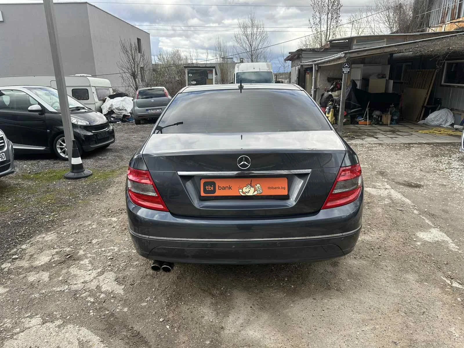 Mercedes-Benz C 180 Kompressor  Avangarde 6-скорости, снимка 6 - Автомобили и джипове - 54082529