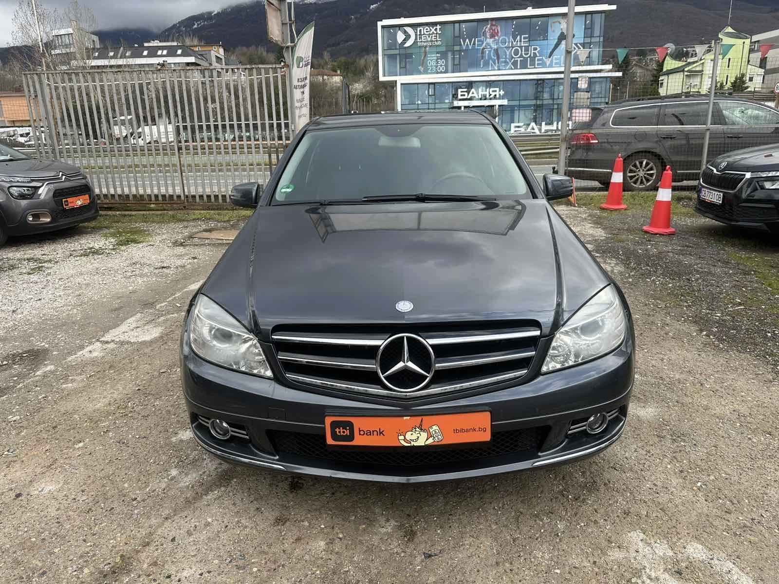 Mercedes-Benz C 180 Kompressor  Avangarde 6-скорости, снимка 5 - Автомобили и джипове - 54082529