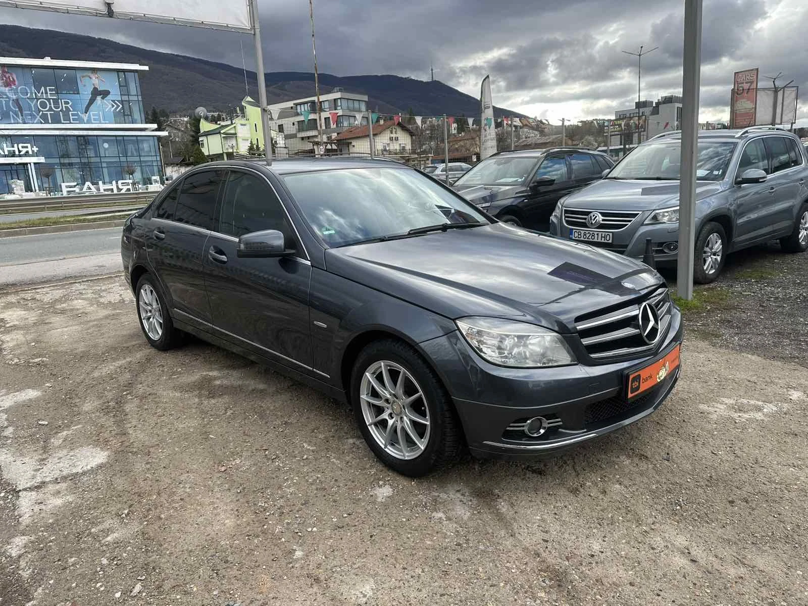 Mercedes-Benz C 180 Kompressor  Avangarde 6-скорости, снимка 2 - Автомобили и джипове - 54082529