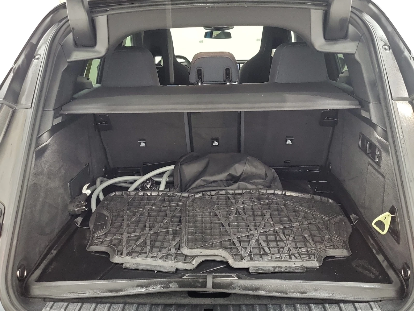 BMW iX XDRIVE50 | 360 КАМЕРА | HARMAN/KARDON | ПАНОРАМА |, снимка 12 - Автомобили и джипове - 54085202