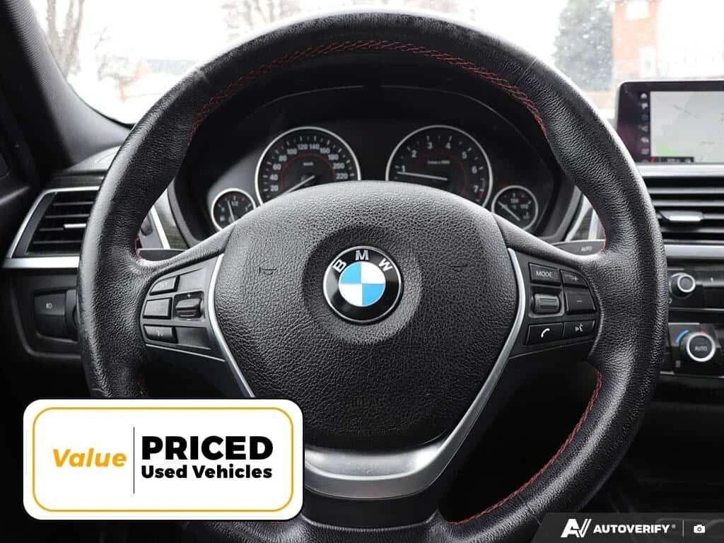 BMW 330 * 330i xDrive Sedan * CARFAX * ЦЕНА ДО БГ, снимка 11 - Автомобили и джипове - 54208199