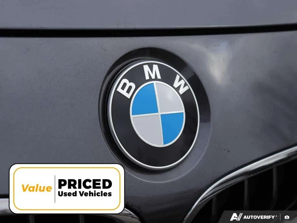 BMW 330 * 330i xDrive Sedan * CARFAX * ЦЕНА ДО БГ, снимка 7 - Автомобили и джипове - 54208199