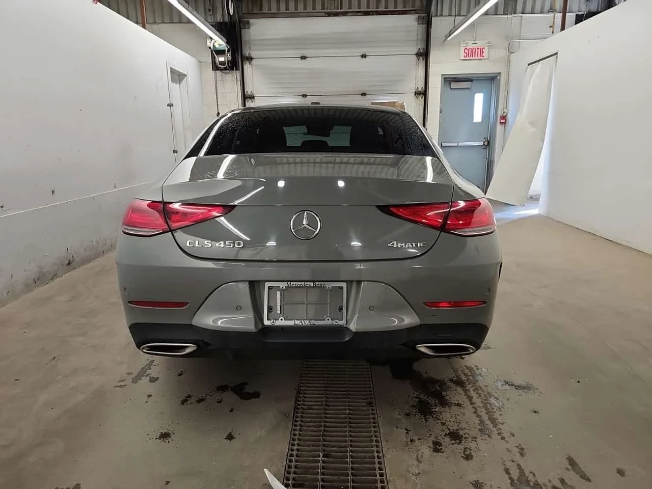 Mercedes-Benz CLS 450| BURMESTER| HUD| 360| PANO| 2 КЛЮЧА, снимка 5 - Автомобили и джипове - 54229265