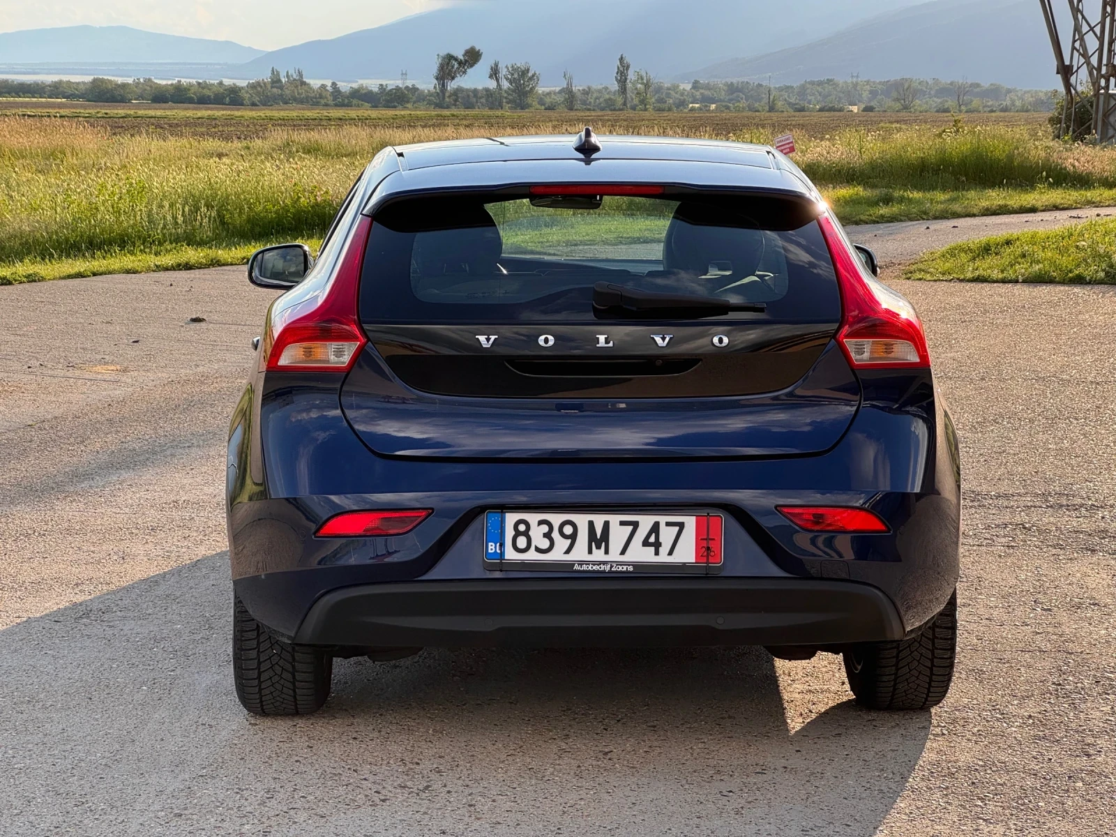 Volvo V40 D2 Ocean Race, снимка 4 - Автомобили и джипове - 54668828