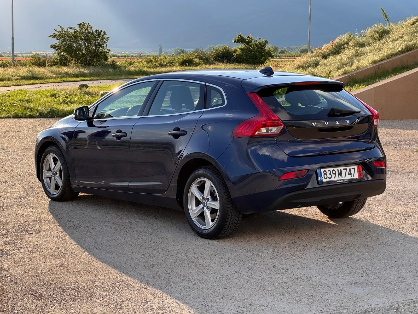Volvo V40 D2 Ocean Race, снимка 3 - Автомобили и джипове - 54668828